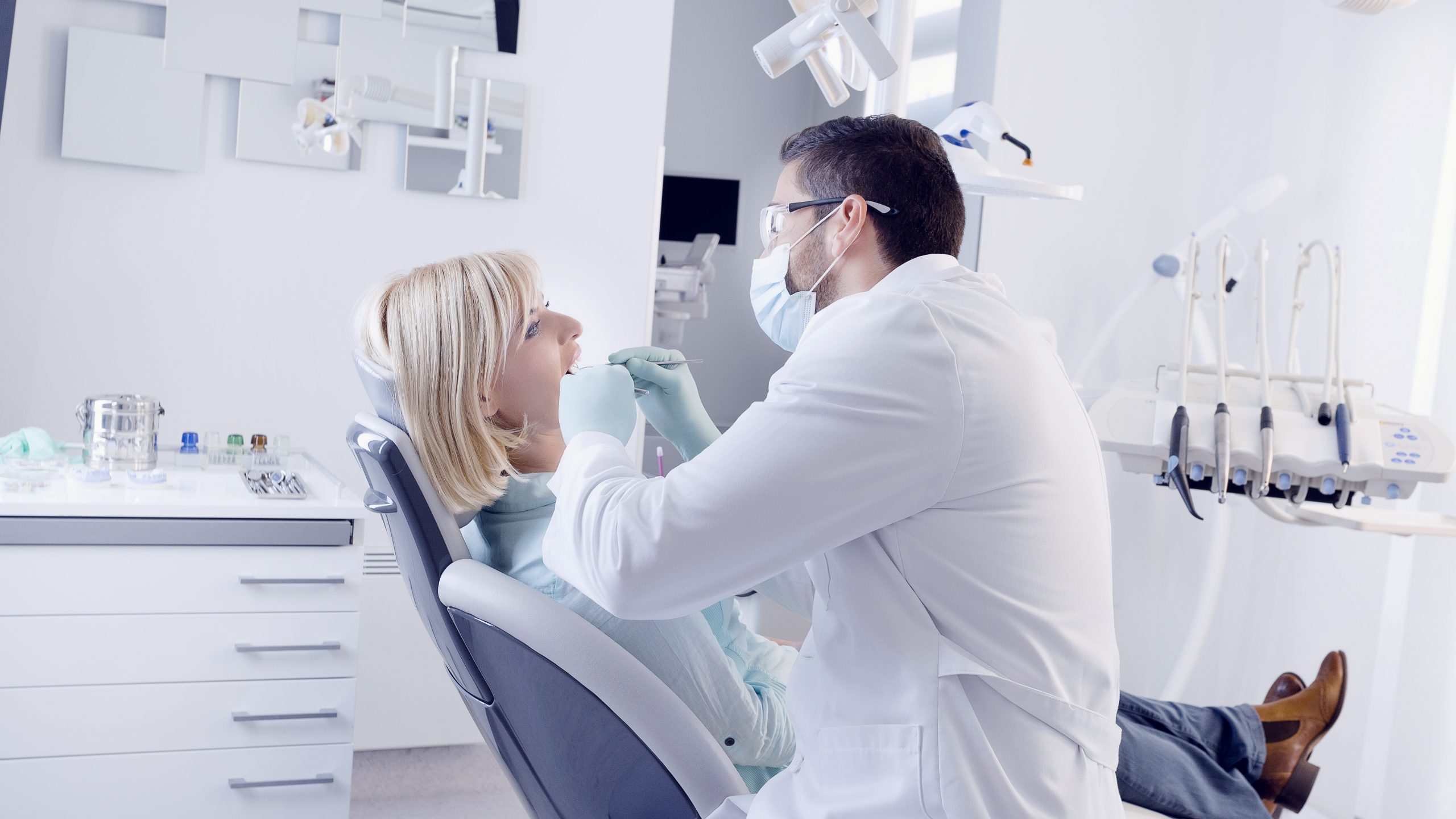 Dentist in Linden, CA