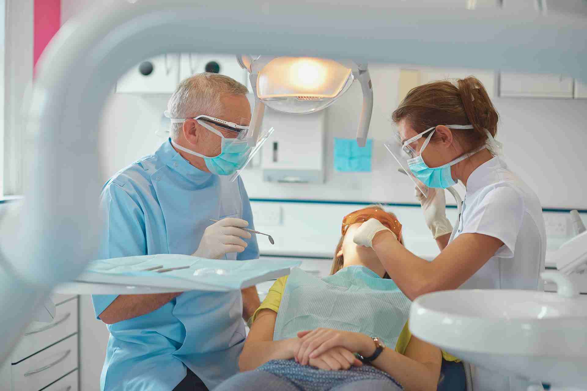 Dentist in Linden, CA